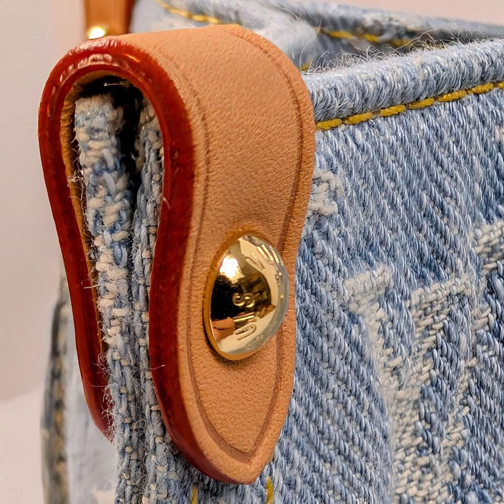Louis Vuitton "Sky Denim" Braided Denim OnTheGo PM Tote Bag - Picture 8 of 15